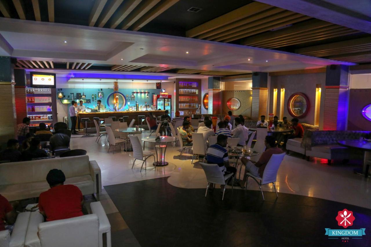 Kingdom Hotel Moga Exterior foto